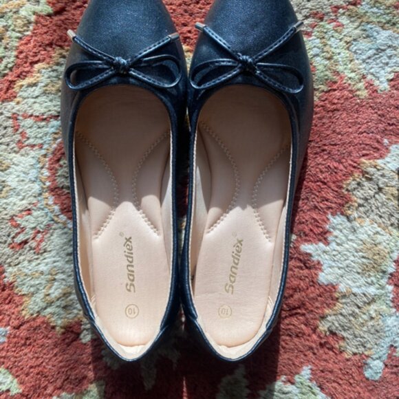 Black Adorable Ballet Flats with Bow Pointed Toe - fits US Womens 8.5 - 9 - Picture 2 of 4